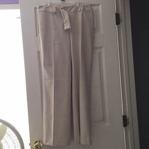 Style & Co beige trousers